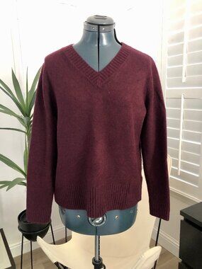 Zara Boxy Burgundy Red Wool Blend Vneck Sweater, Size Small